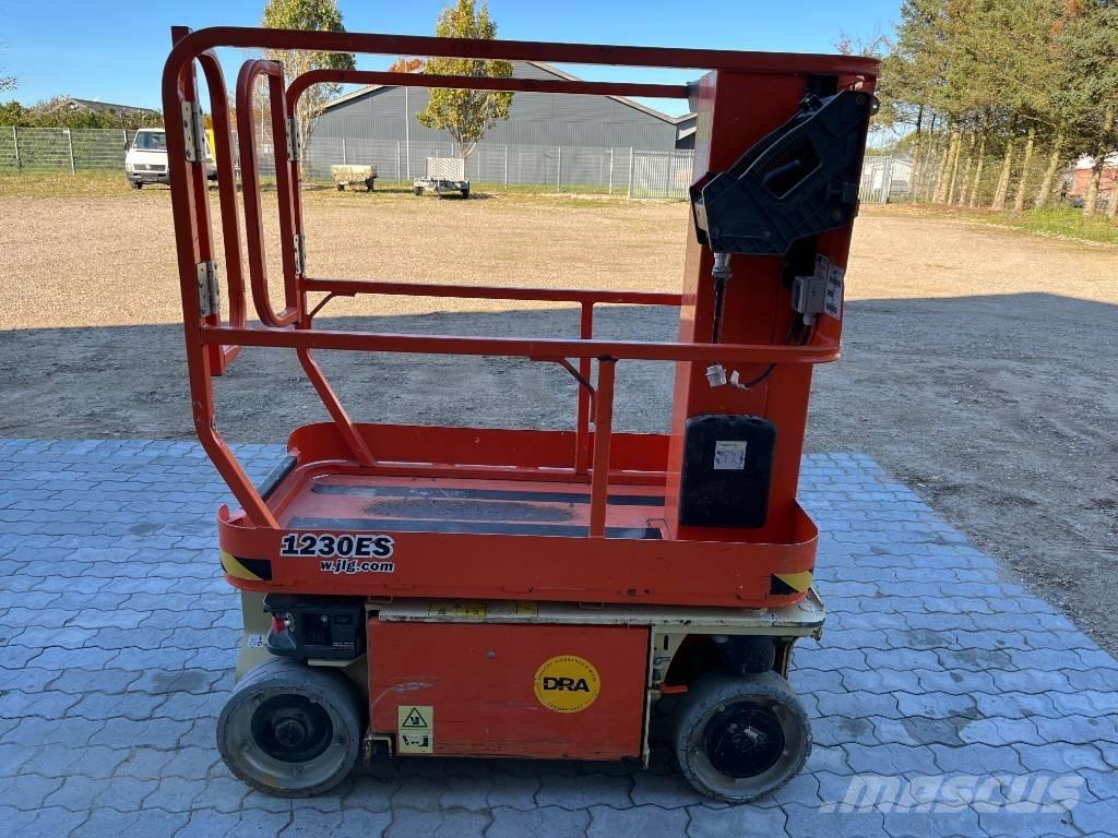 JLG 1230 ES 垂直升降工作台