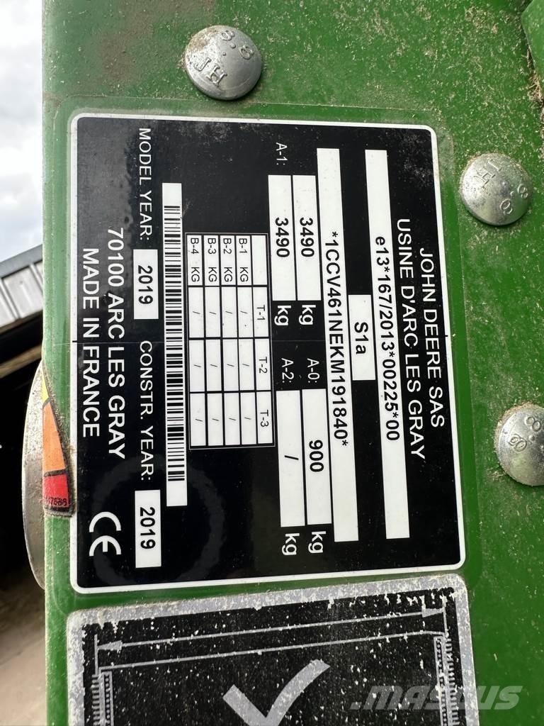 John Deere V461M 圓型牧草打包機
