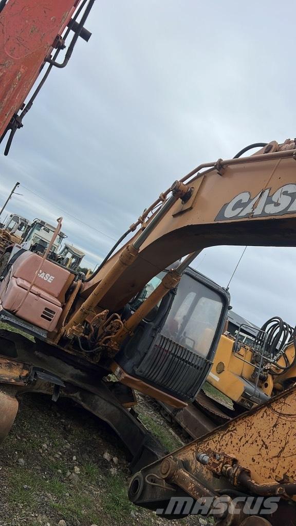CASE CX 210 駕駛室與內部