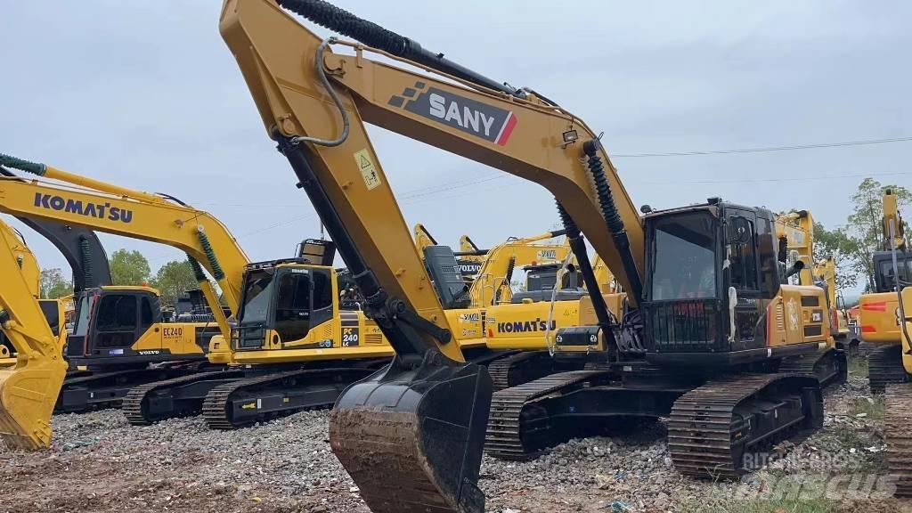 Sany SY 215 C 履帶式 挖土機/掘鑿機/挖掘機