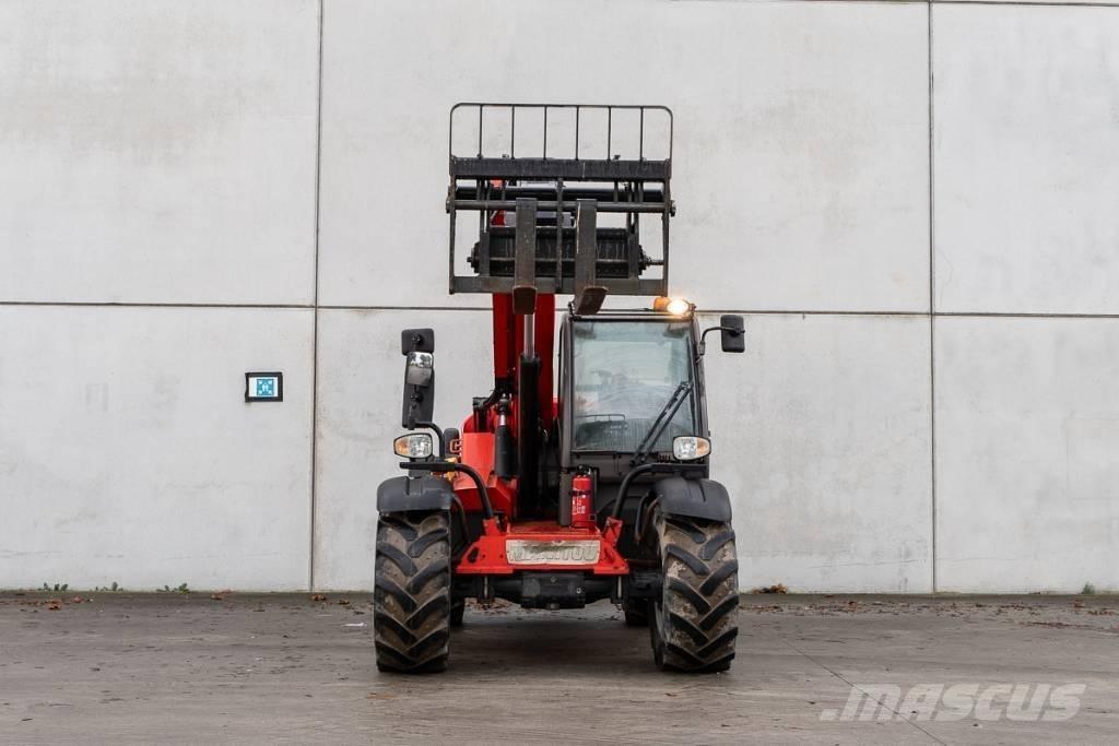 Manitou MLT 629 農業用伸縮臂裝載機