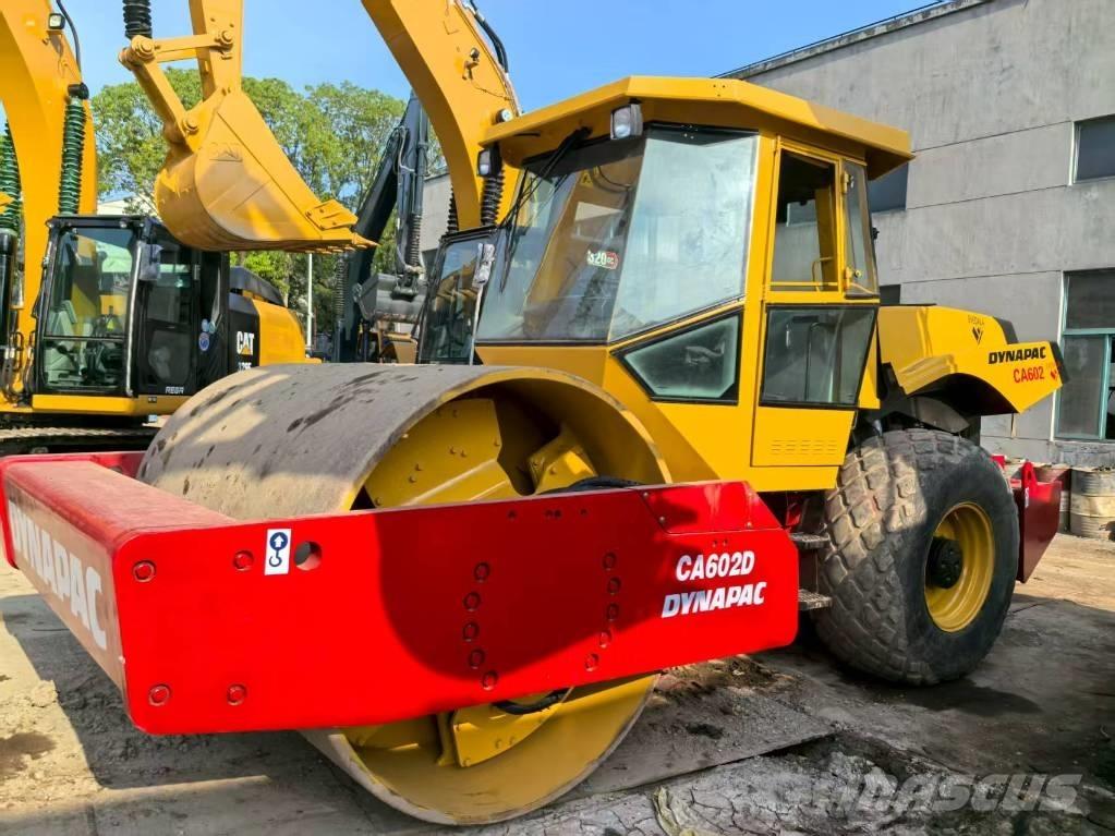 Dynapac CA 602 D 單輪滾壓機