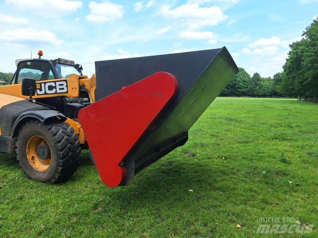  VDW Balemaster 260 草捆撕碎機、切割機、拆袋機