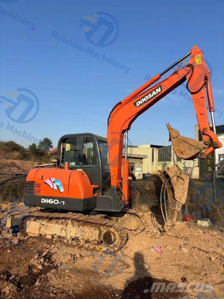 Doosan DH 60 履帶式 挖土機/掘鑿機/挖掘機