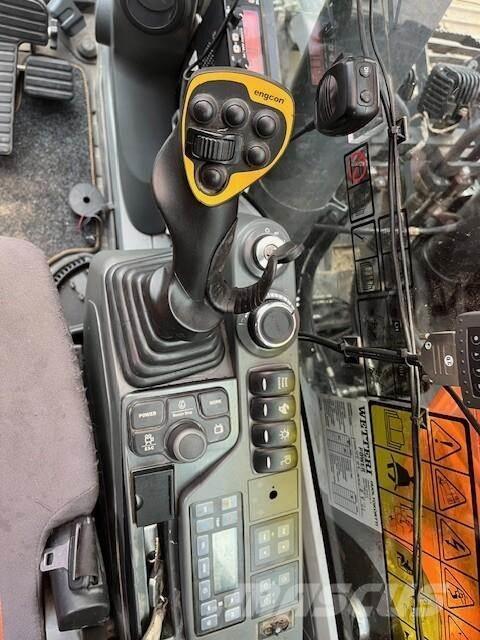Doosan DX235 LCRD 履帶式 挖土機/掘鑿機/挖掘機