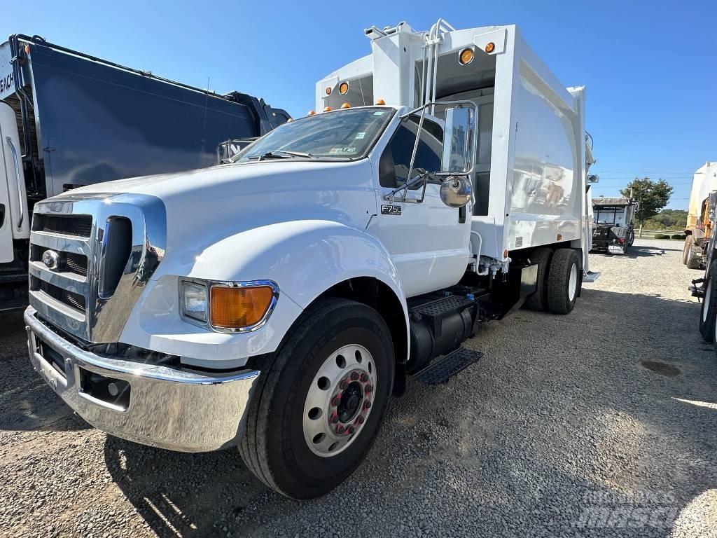 Ford F750 垃圾車