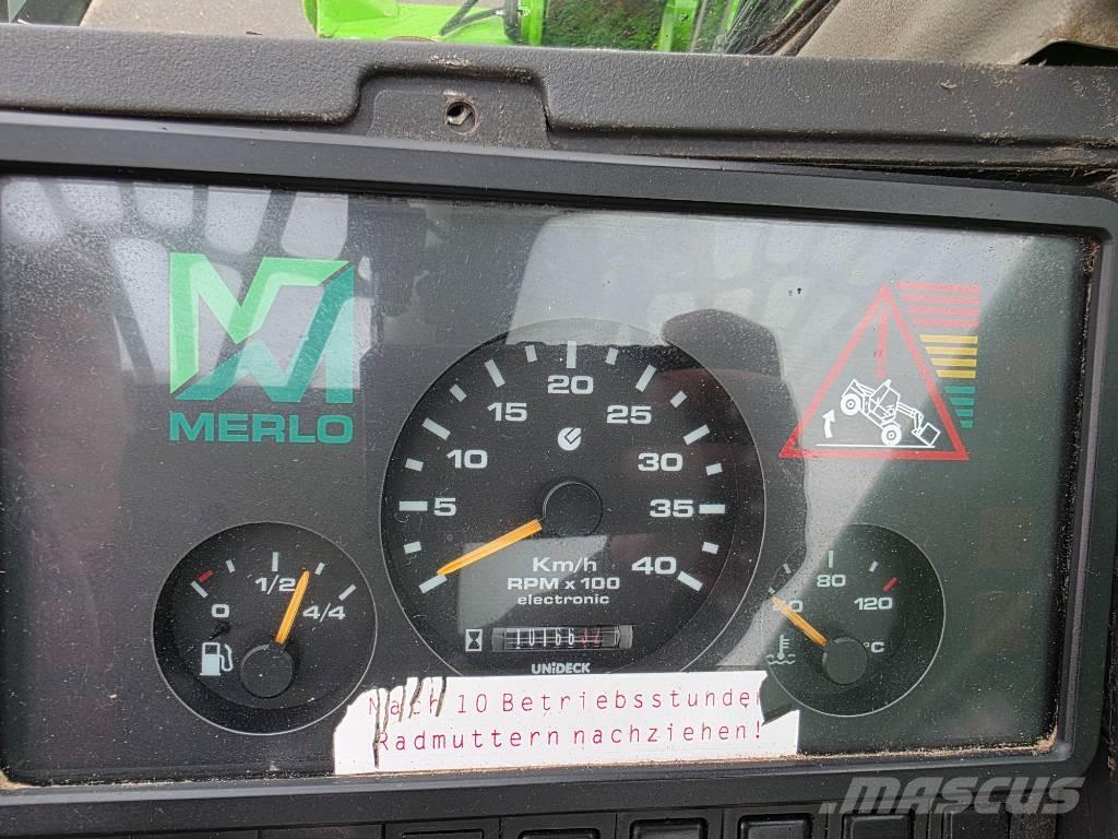 Merlo P 34.7 農業用伸縮臂裝載機