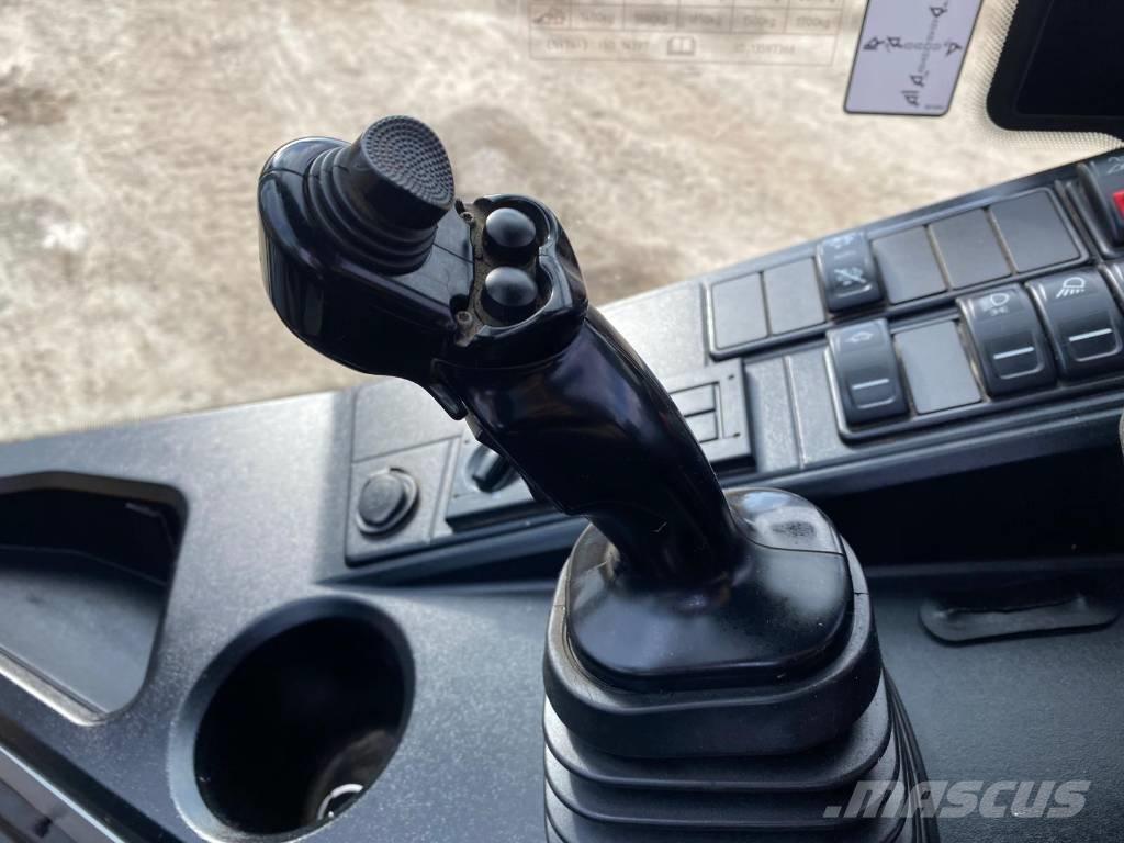 Liebherr L 506 輪胎式裝載機