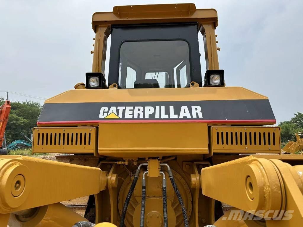 CAT D 8 R 履帶推土機