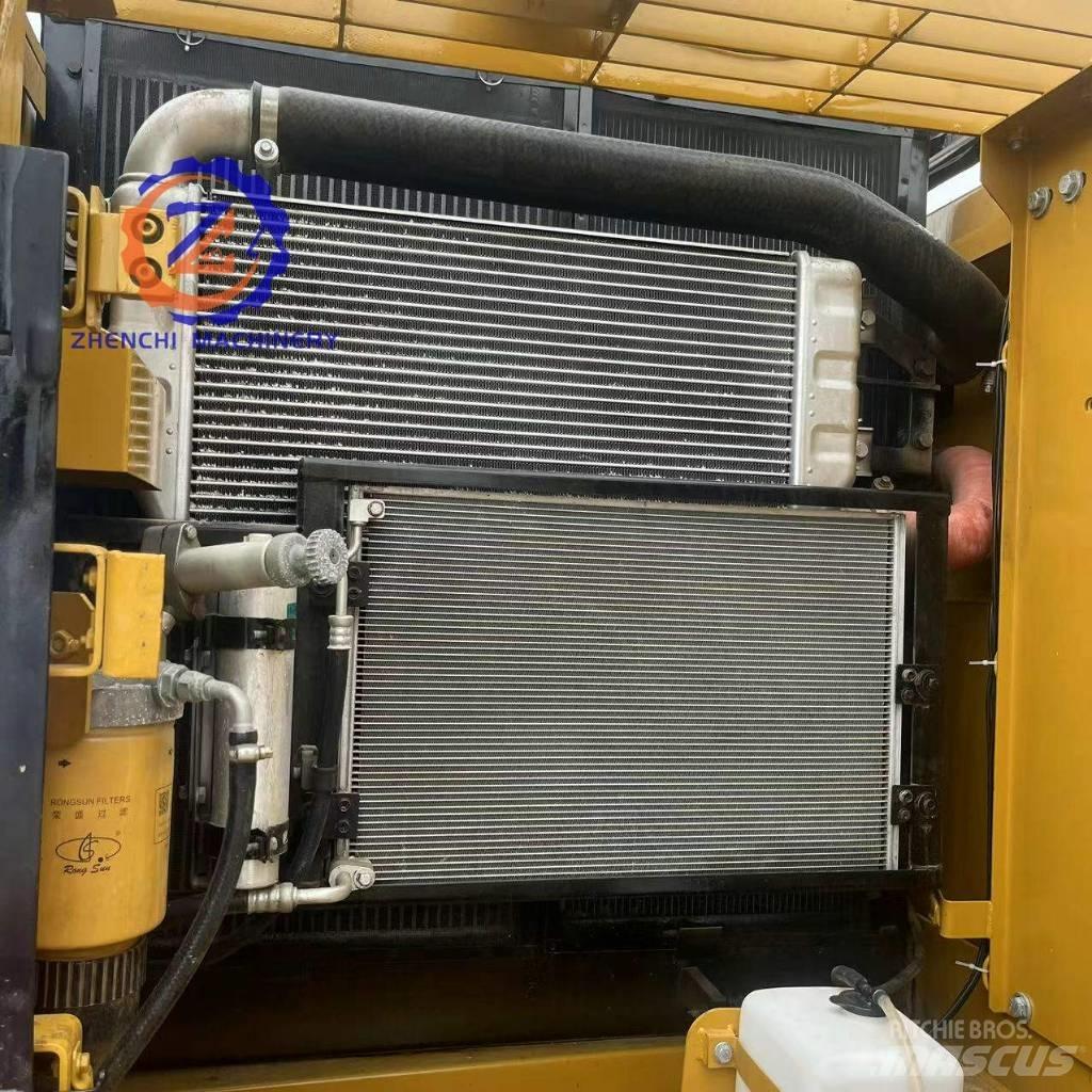 CAT 320 D2 履帶式 挖土機/掘鑿機/挖掘機