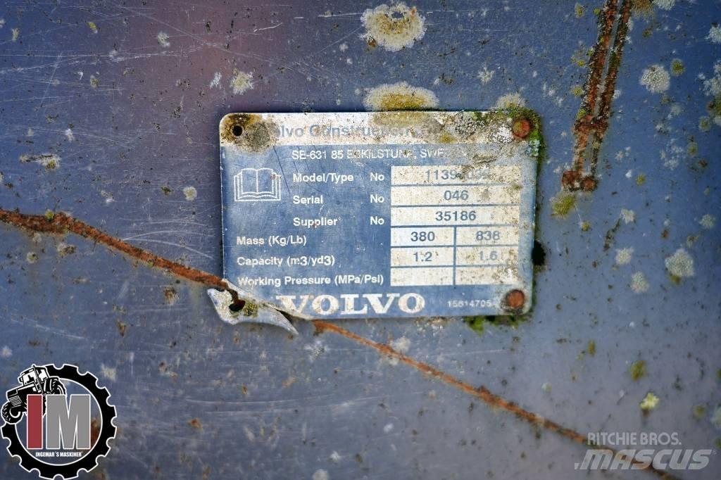 Volvo L30 Skopa 鏟斗