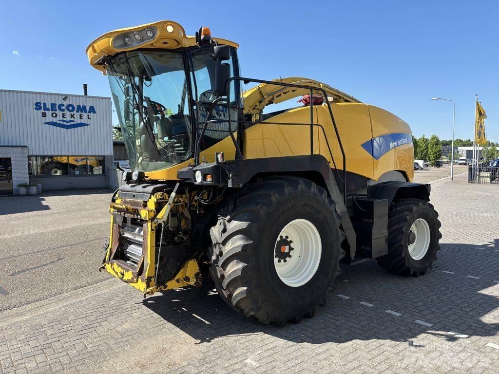 New Holland FR9050 自走式飼料採集機
