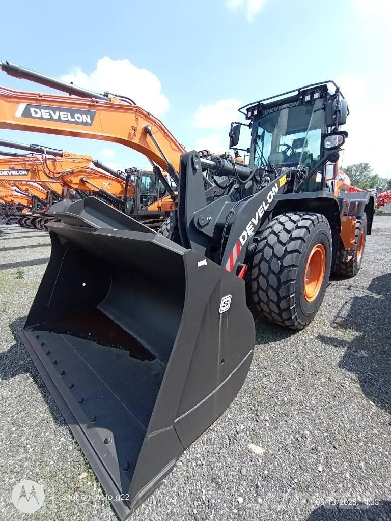 Develon DL 280-7 輪胎式裝載機