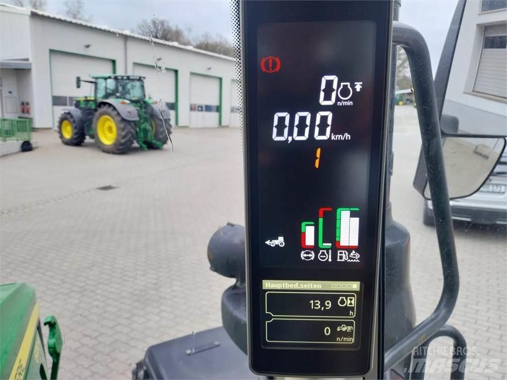 John Deere 6120M 曳引機