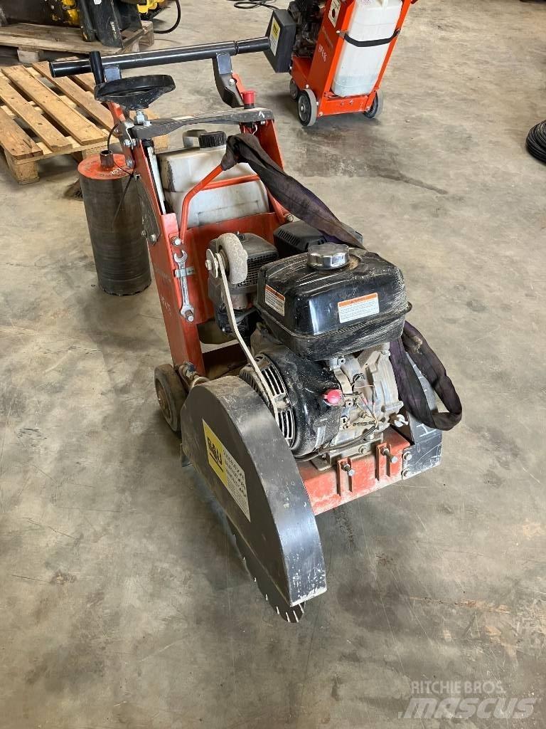 Husqvarna FS 400 切割機