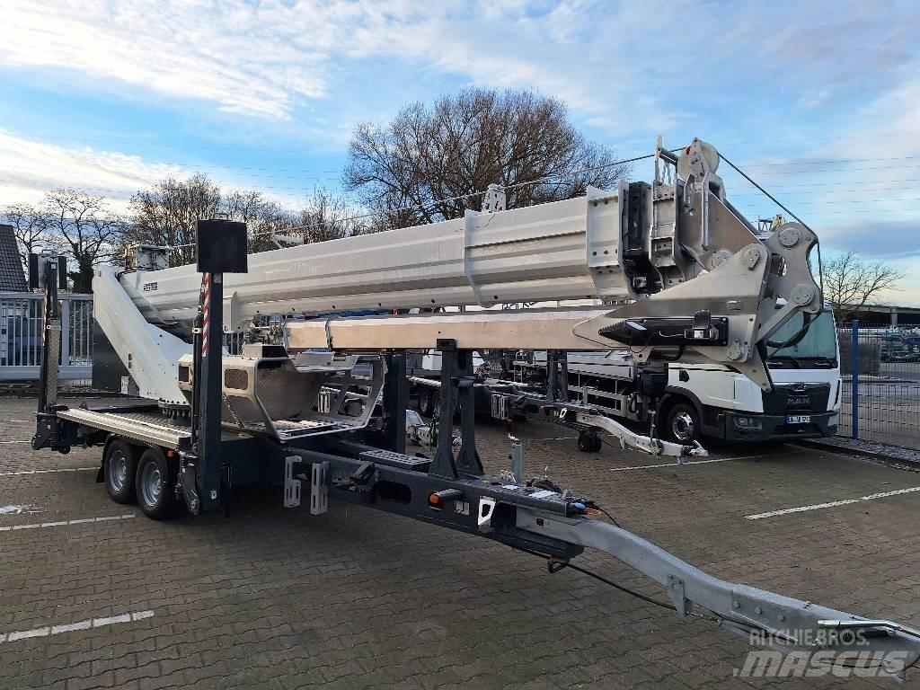 Böcker AHK 36e 其他升降機械