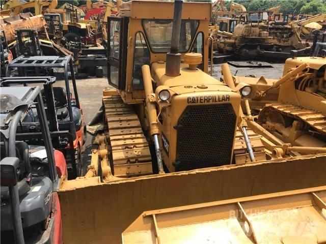 CAT D 6 D 履帶推土機