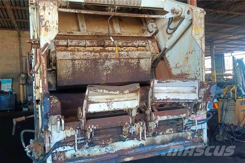 UD Quon 26-370 其他貨車