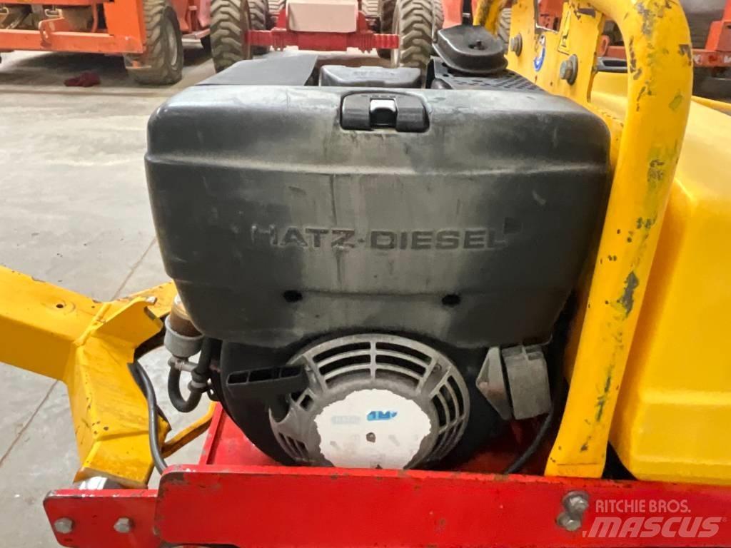 Ammann AR 65 雙輪滾壓機