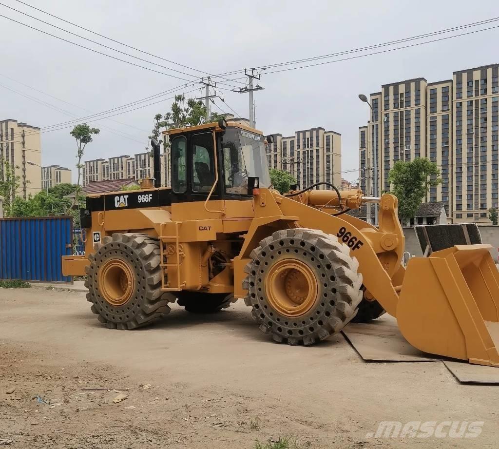 CAT 966 F 輪胎式裝載機