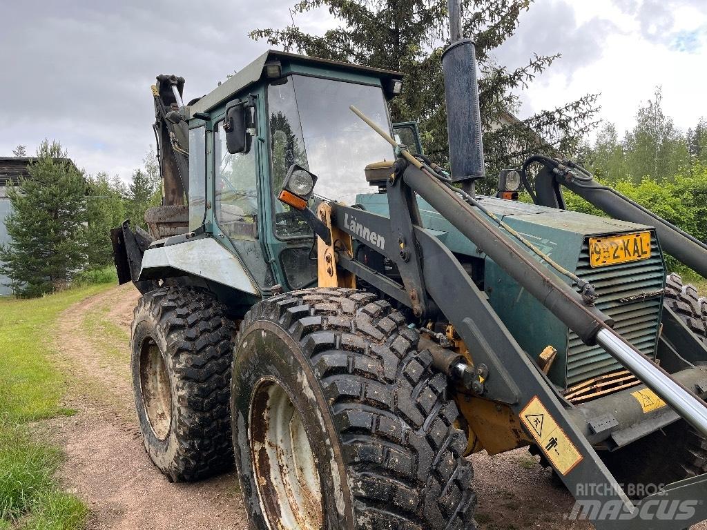 Lännen 740 反鏟裝載機