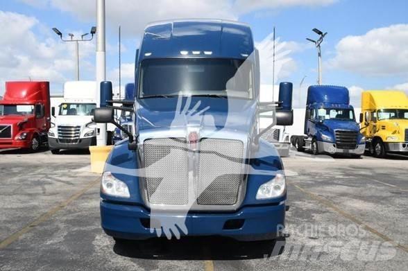 Kenworth T680 曳引機組件