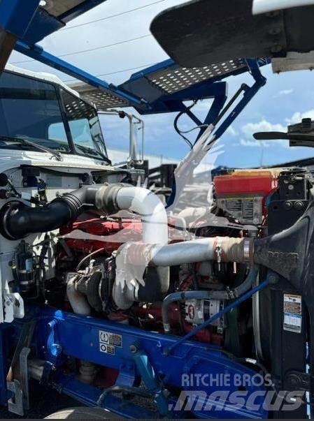 Peterbilt 389 其他