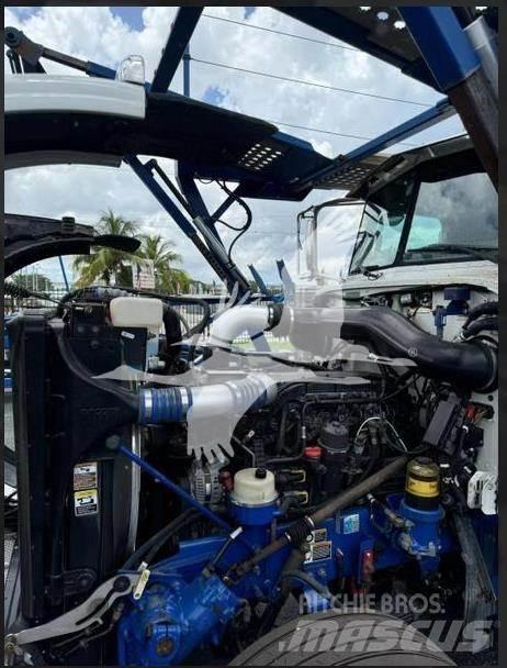 Peterbilt 389 其他