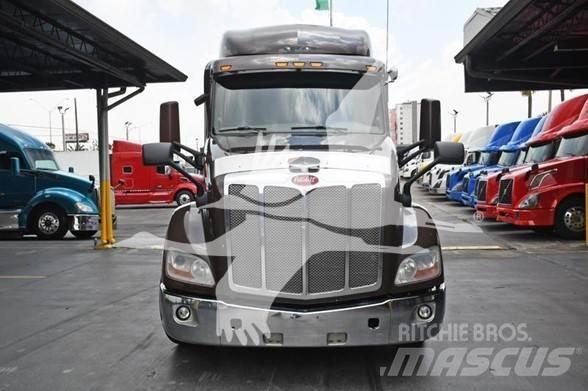 Peterbilt 579 曳引機組件