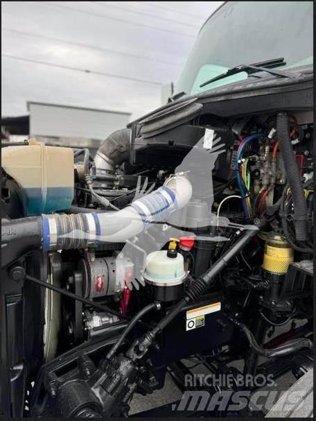 Peterbilt 579 曳引機組件