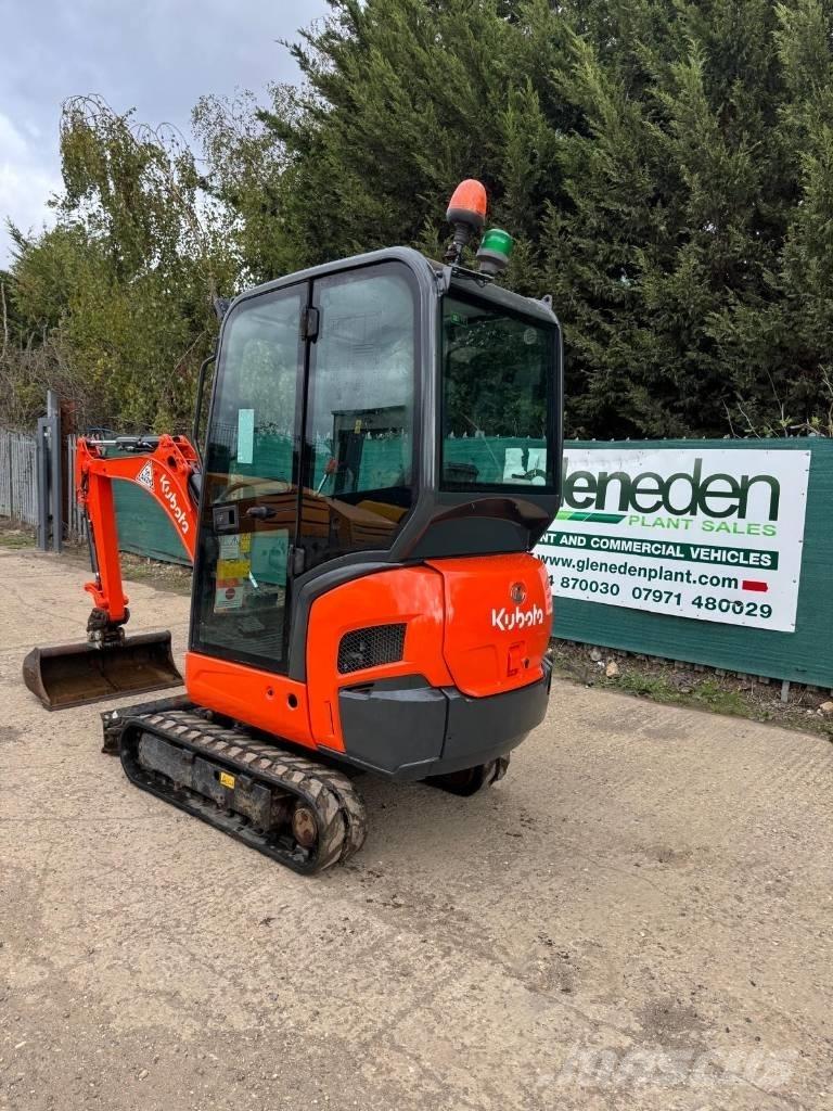 Kubota KX 016-4 小型挖土機/掘鑿機<7t(小型挖掘機)