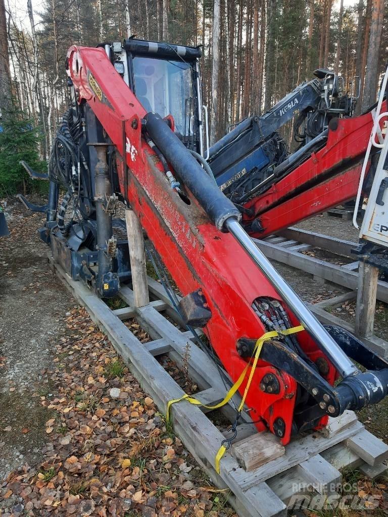 Epsilon M12L97 木材起重機
