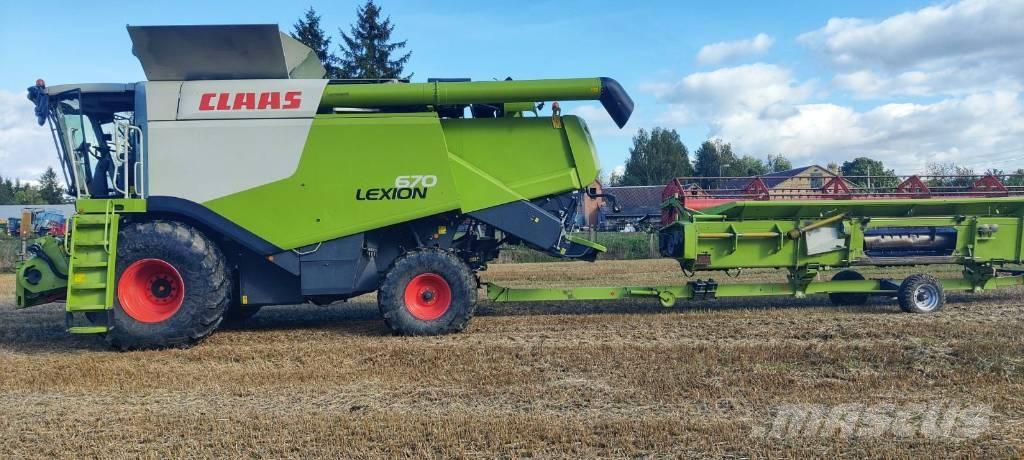 CLAAS Lexion 670 聯合收穫機