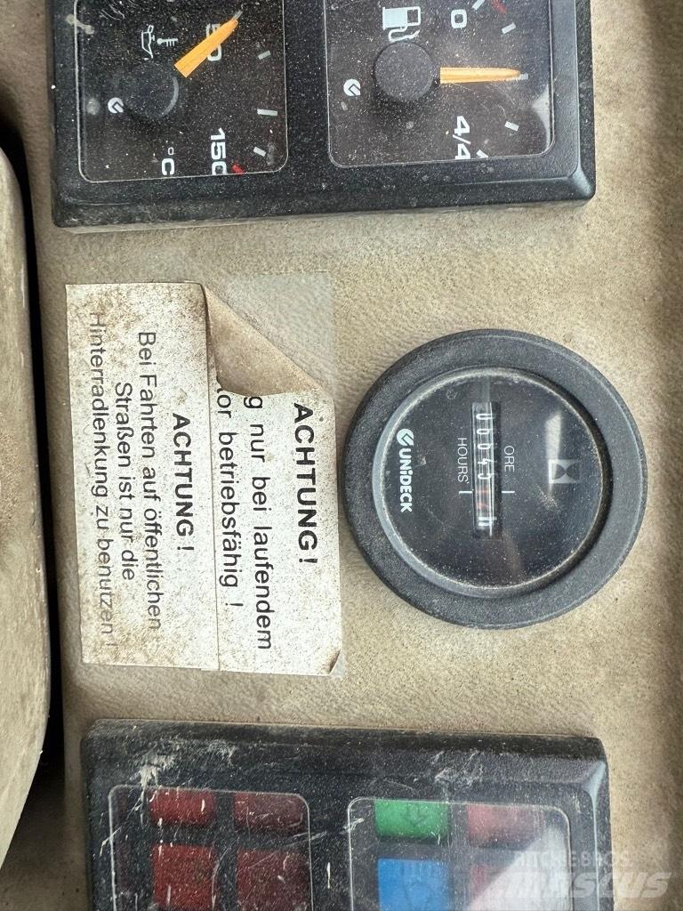Ahlmann AS 90 輪胎式裝載機