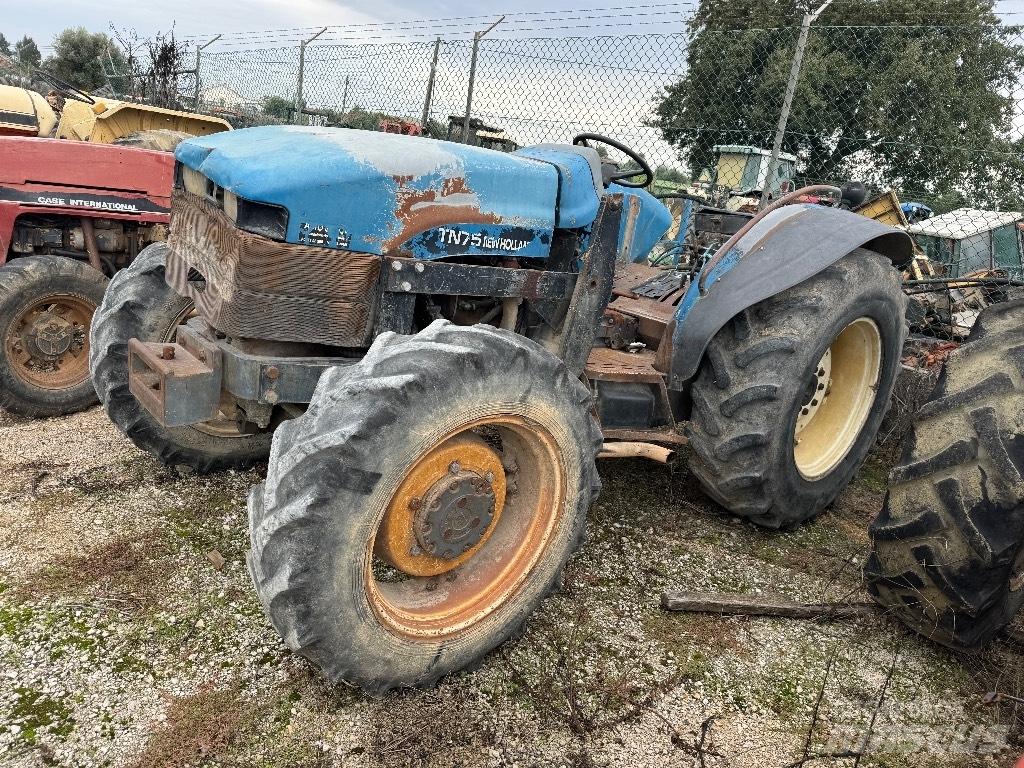 New Holland TN 75 曳引機