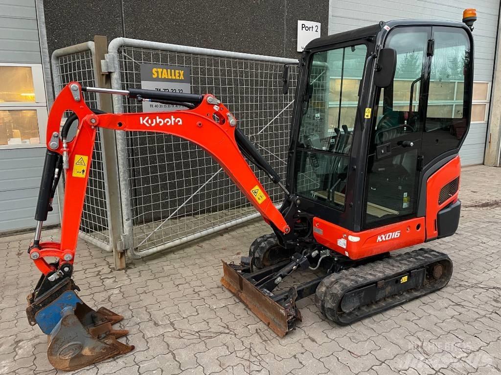 Kubota KX016-4 小型挖土機/掘鑿機<7t(小型挖掘機)