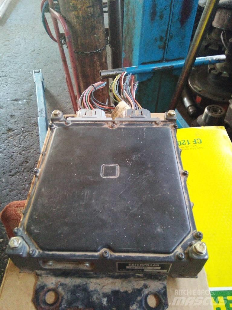 CAT 325 B LN 電子設備