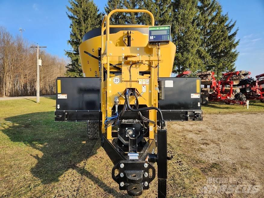 Vermeer VT600 混合餵料機
