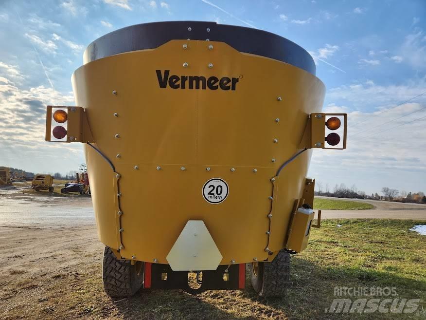 Vermeer VT600 混合餵料機