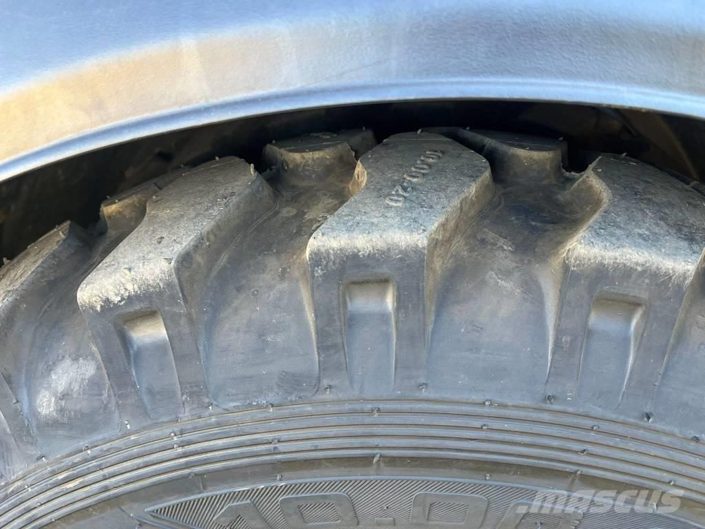 Volvo EW 160 E 旋轉式挖土機/掘鑿機/挖掘機