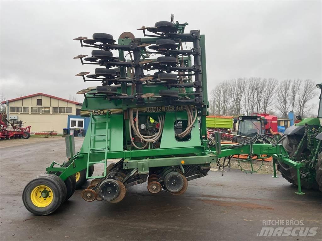 John Deere 750A 6m 精密播種機