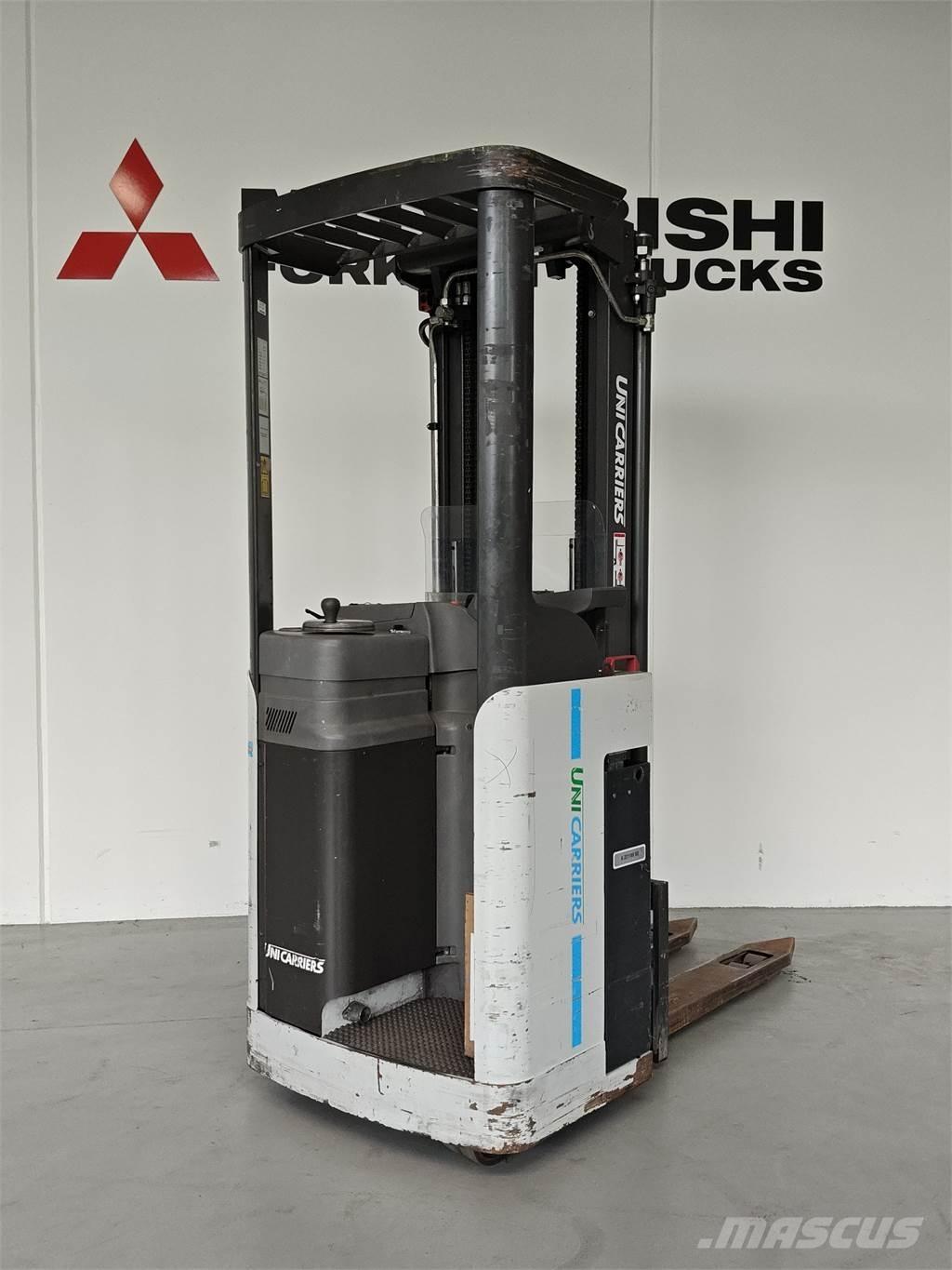 Atlet A160 自走式堆積機