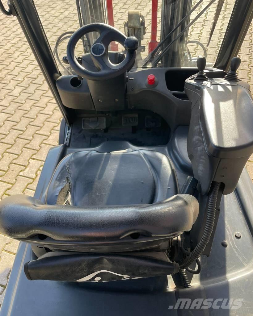 Linde E 20 L 電動堆高機