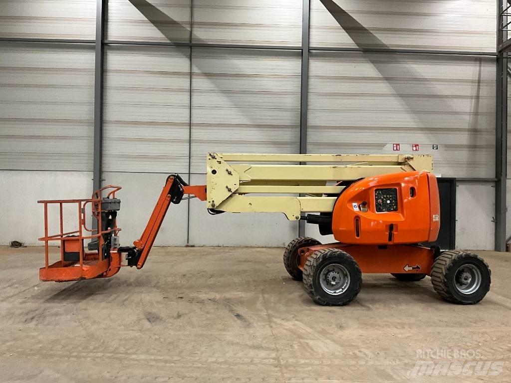 JLG 450 AJ 曲臂高空作業車