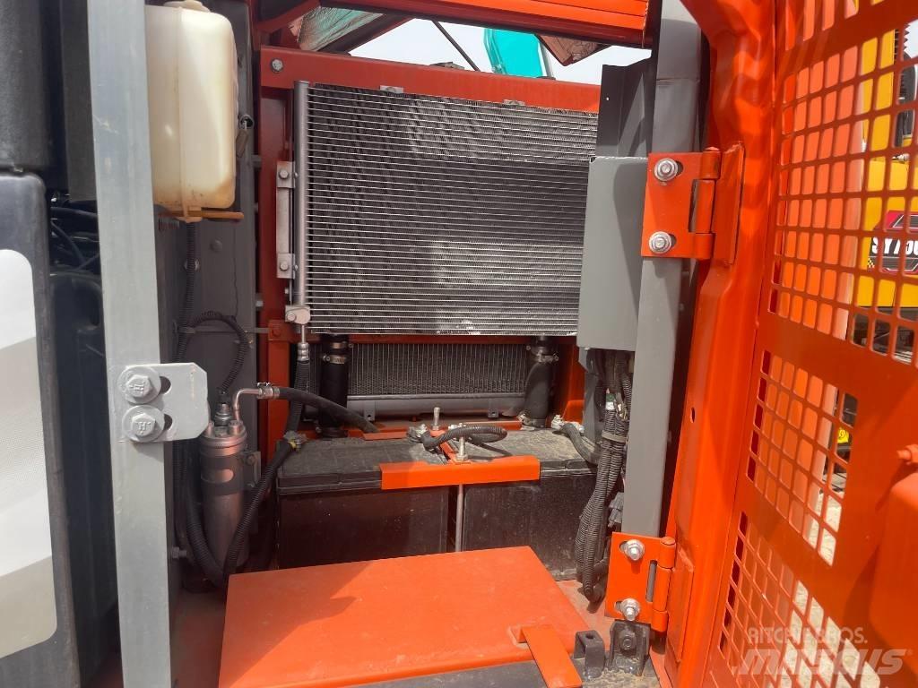 Hitachi ZX 70 履帶式 挖土機/掘鑿機/挖掘機