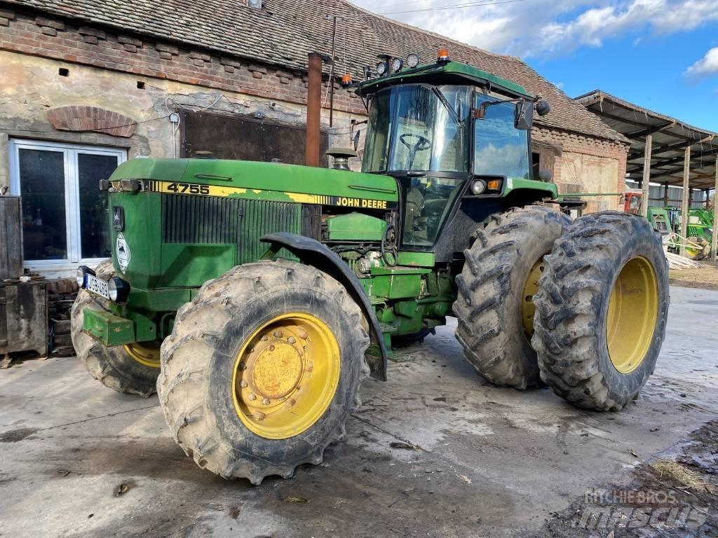 John Deere 4755 曳引機