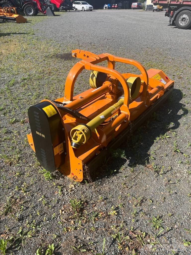 Berti EKR-S 250 莖葉去葉機