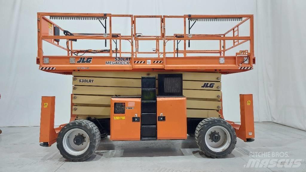 JLG 530 LRT 剪式升降機