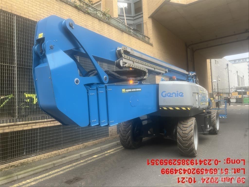 Genie ZX 135/70 曲臂高空作業車