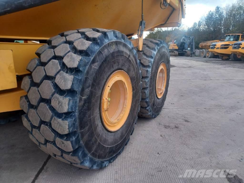 Volvo A 40 G 鉸接式起吊車